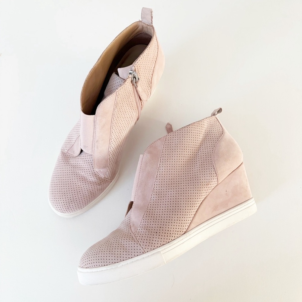 L.Paolo Wedge Sneakers pink and white size 8